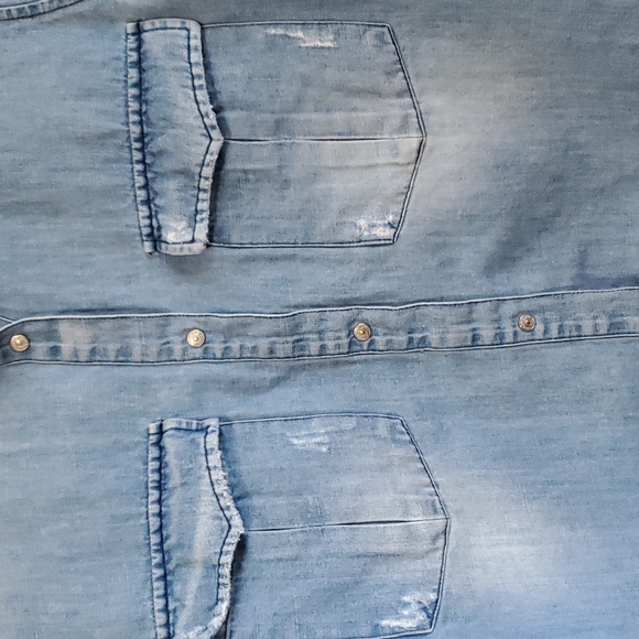 🎉Super Cute Zara Jean Shirt! - Picture 7 of 9